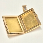 e842eb624c2d8162e744a2604499