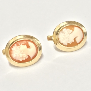 Złote kolczyki 14K 585 z ręcznie rzeźbioną kameą cameo zapięcie angielskie